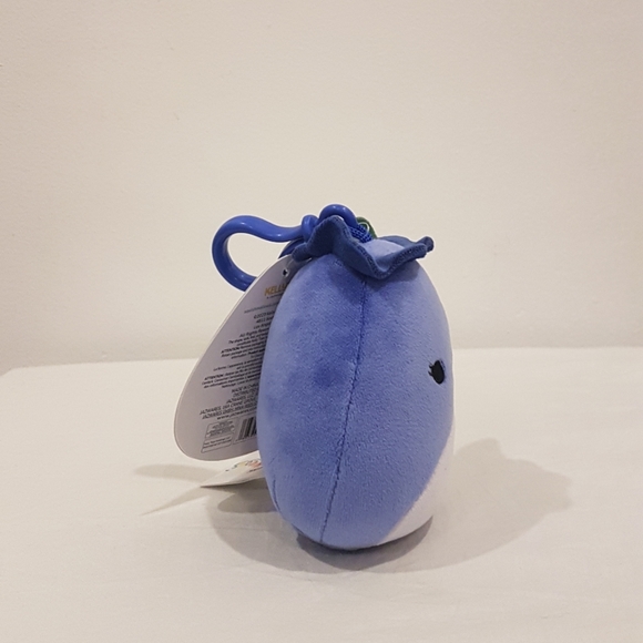 Bluby Clip Blueberry Squishmallow - Picture 4 of 4